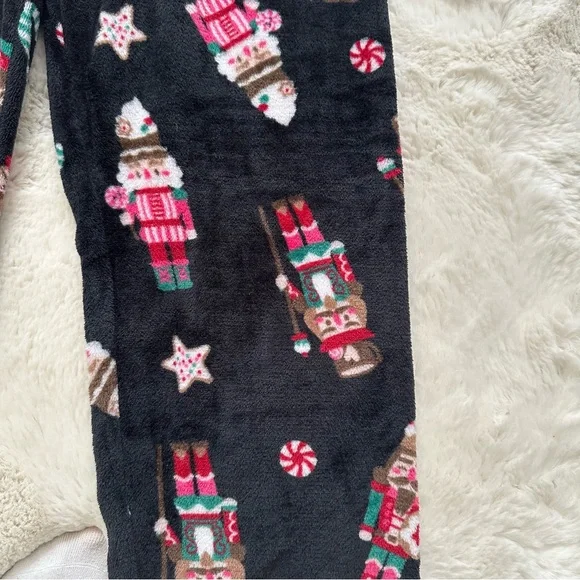 Christmas pajama pants - Picture 5 of 8